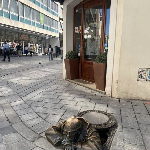 558766540_1292086419629984_5527976172925277735_n