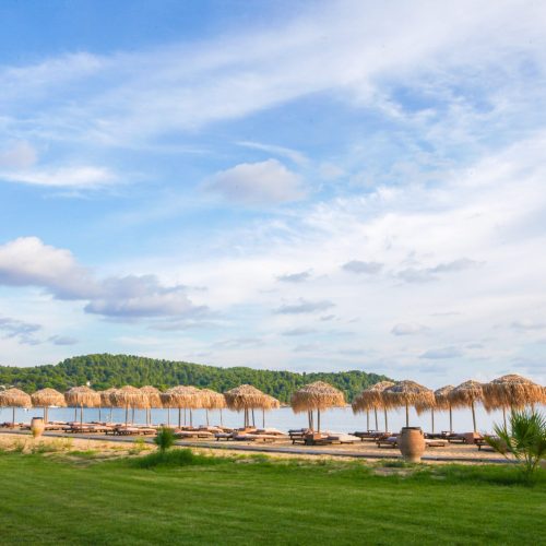 nick-karvounis-a6sBMh0LMa4-unsplash